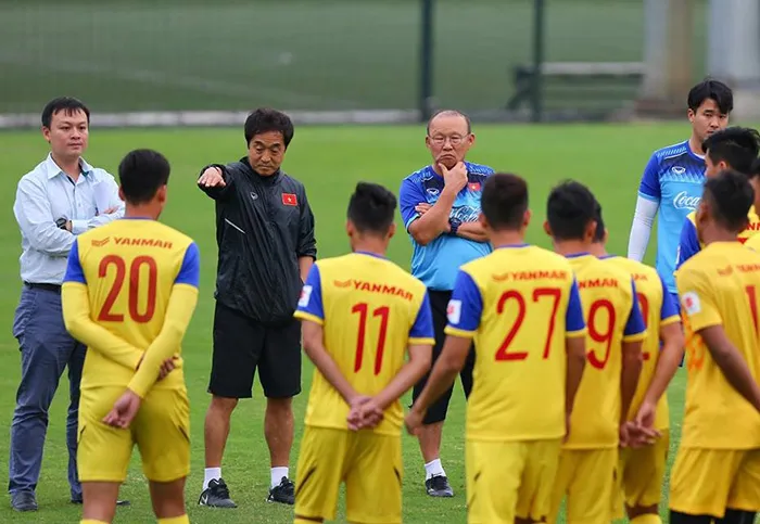 HLV Park Hang-seo chỉ ra 2 điều khó khăn nhất ở U23 Việt Nam - Bóng Đá