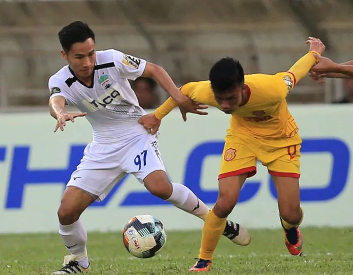 HAGL lần đầu trắng lưới tại V-League 2019: Dấu ấn Lee Tae-hoon - Bóng Đá