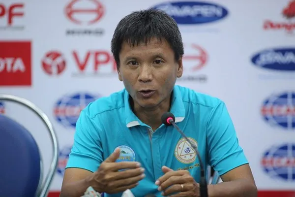 Đại diện VPF và các HLV V-League đồng loạt lên tiếng về phát ngôn của HLV Võ Đình Tân - Bóng Đá