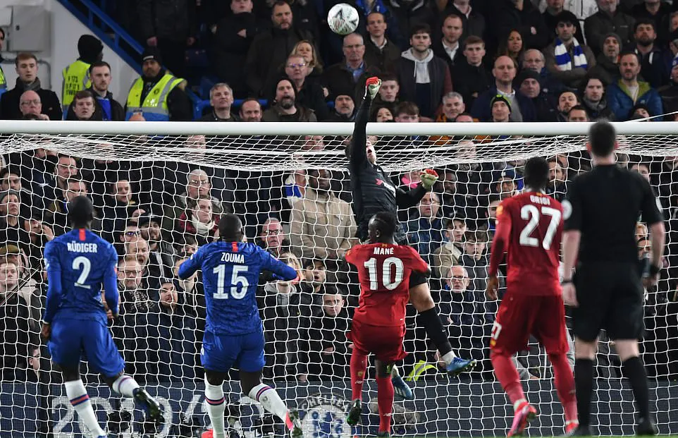 Mắc sai lầm kép, Liverpool ngã ngựa cay đắng trước Chelsea tại FA Cup - Bóng Đá