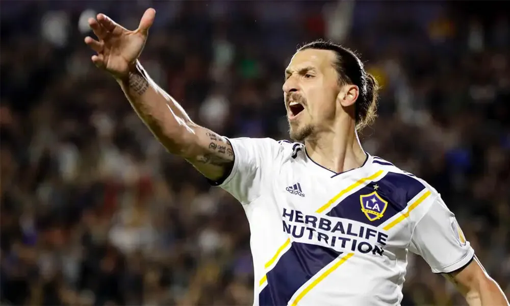 SỐC! Ibrahimovic từng doạ giết đồng đội tại Los Angeles Galaxy - Bóng Đá