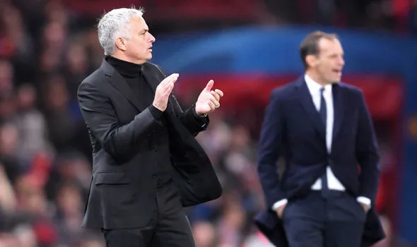 Ferdinand bực bội với Mourinho - Bóng Đá