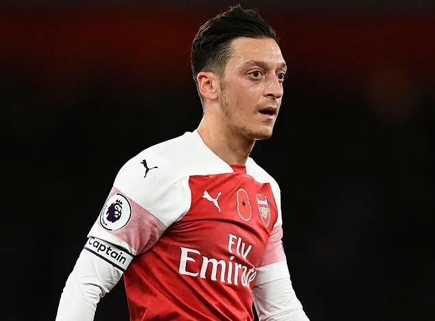 Ozil từ chối lương triệu đô ở Châu Á - Bóng Đá