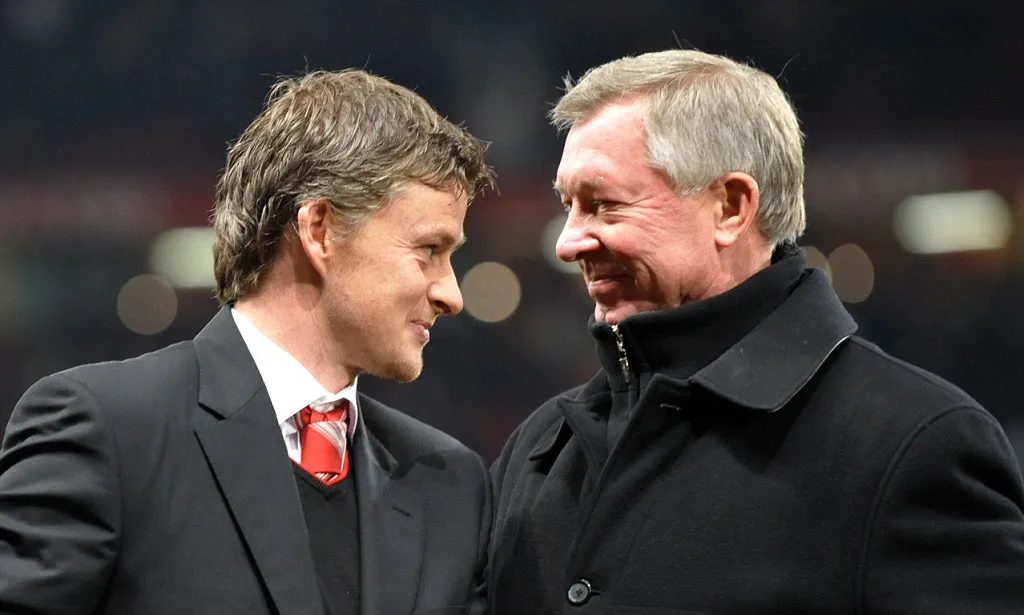 Solskjaer gặp Sir Alex nhận lời khuyên - Bóng Đá