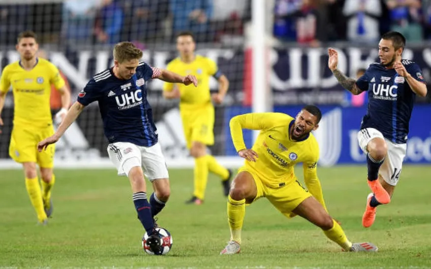 Loftus-Cheek chấn thương - Bóng Đá