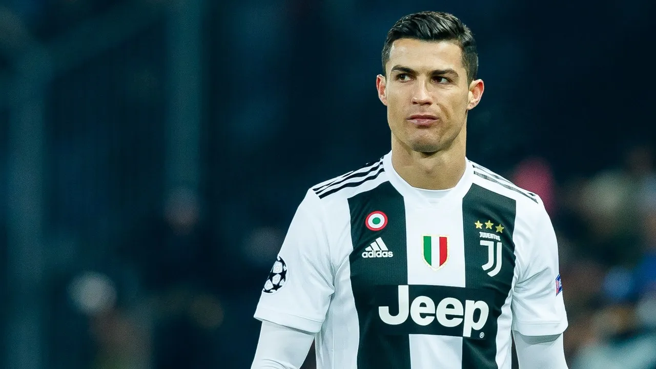 Ronaldo's Real Madrid exit 'made everyone happy', says former team-mate Kroos - Bóng Đá