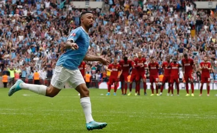 Jurgen Klopp in classy Man City gesture after Liverpool's Community Shield defeat - Bóng Đá