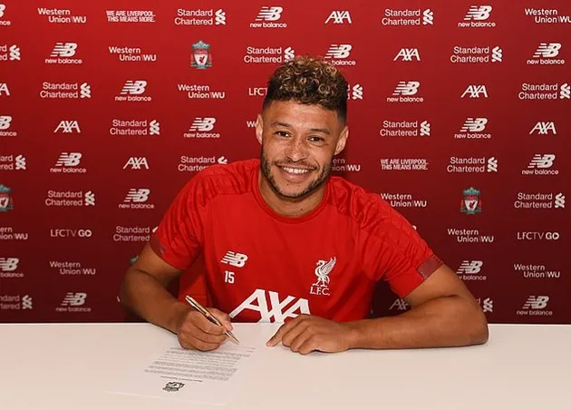 Liverpool agree new long-term deal for England international Alex Oxlade-Chamberlain until 2023 - Bóng Đá