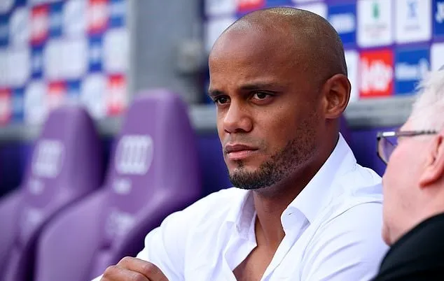 Anderlecht finally get first win of the season WITHOUT Vincent Kompany as he watches from bench nursing injury - Bóng Đá