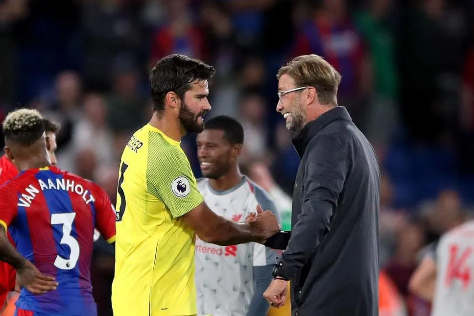 Klopp ngạc nhiên về Alisson - Bóng Đá