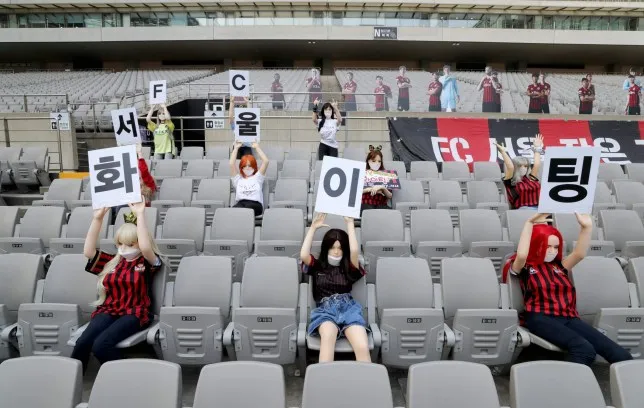 South Korea club FC Seoul apologise as sex dolls appear in stands - Bóng Đá