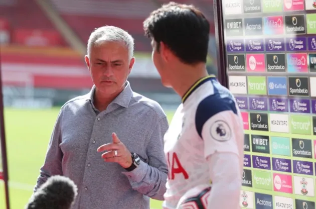 Jose Mourinho interrupts Heung-min Son’s interview to tell him Harry Kane is Man of the Match  - Bóng Đá