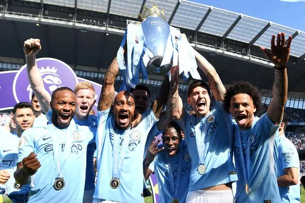 Tiết lộ bí quyết giúp Fabian Delph toả sáng rực rỡ trong màu áo Man City - Bóng Đá