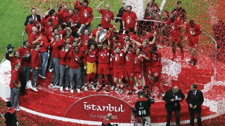 UEFA CHÍNH THỨC công bố nơi tổ chức chung kết Champions League 2020: sống lại hồi ức đêm Istanbul  - Bóng Đá