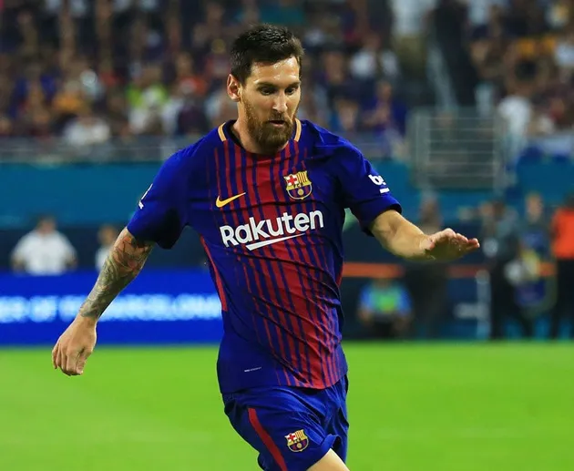 Top 10 VĐV thể thao kiếm tiền giỏi nhất năm 2017, Messi vượt Ronaldo - Bóng Đá