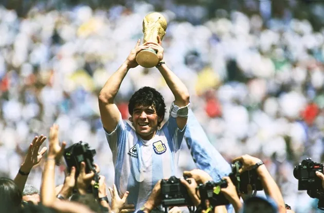 Điều Argentina cần làm trước tiên là đưa cái tên Maradona vào viện bảo tàng - Bóng Đá