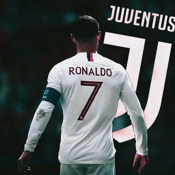 'Có Ronaldo cứ như trúng số độc đắc vậy' - Bóng Đá