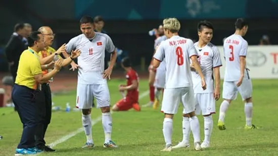 HLV Park Hang Seo chỉ ra vấn đề của nền bóng đá Việt Nam - Bóng Đá