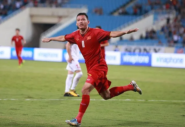 Tuyển Việt Nam đi Asian Cup: Thầy Park khiến tất cả... việt vị - Bóng Đá