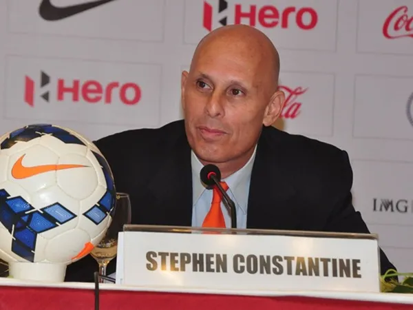 HLV trưởng tuyển Ấn Độ từ chức sau khi bị loại khỏi Asian Cup - Bóng Đá