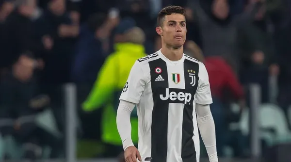 Juventus, vị vua không long bào - Bóng Đá