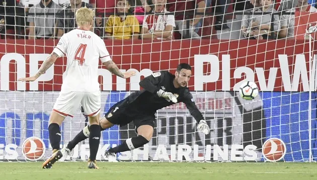 Sevilla có hàng phòng tốt nhất La Liga - Bóng Đá