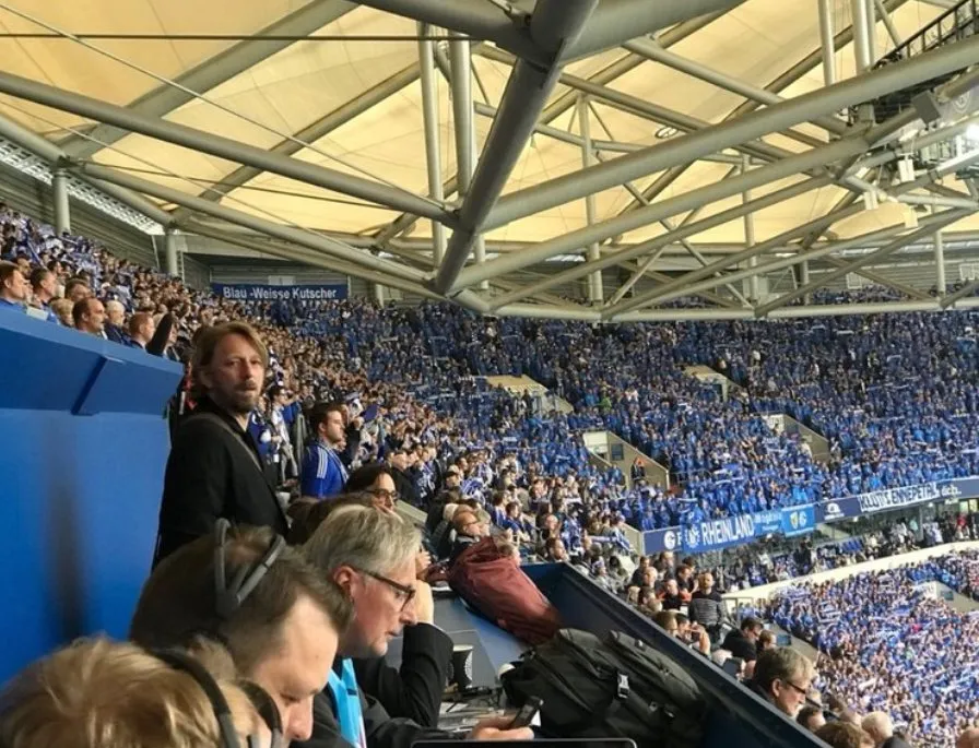 CHÍNH THỨC: Schalke 04 chia tay cầu thủ, CLB châu Âu náo động - Bóng Đá