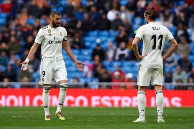 Bale và Benzema vắng mặt trong bữa ăn tối cùng Real - Bóng Đá