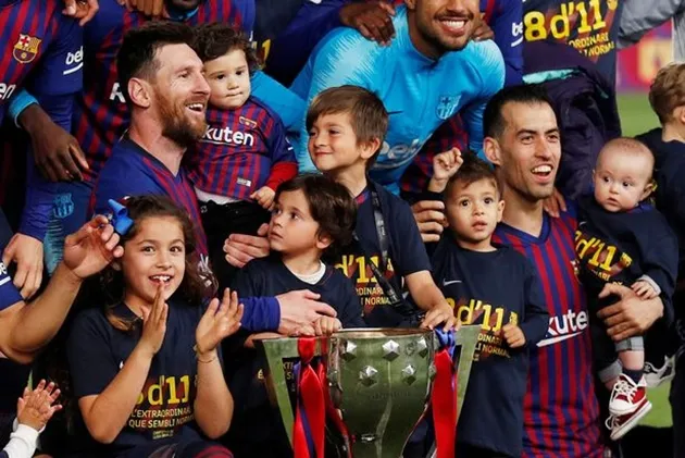 Messi bị con trai chế giễu - Bóng Đá