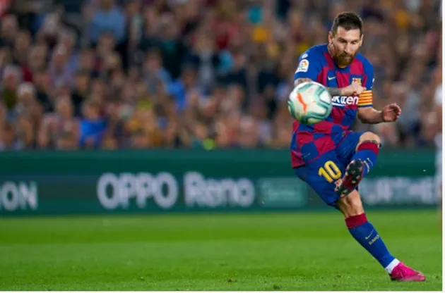 Barcelona Captain Lionel Messi Scored A Sensational 25-Yard Free-Kick Against Sevilla - Bóng Đá