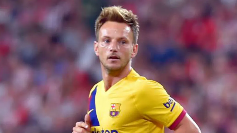 Rakitic to stay at Barca for now - Bóng Đá