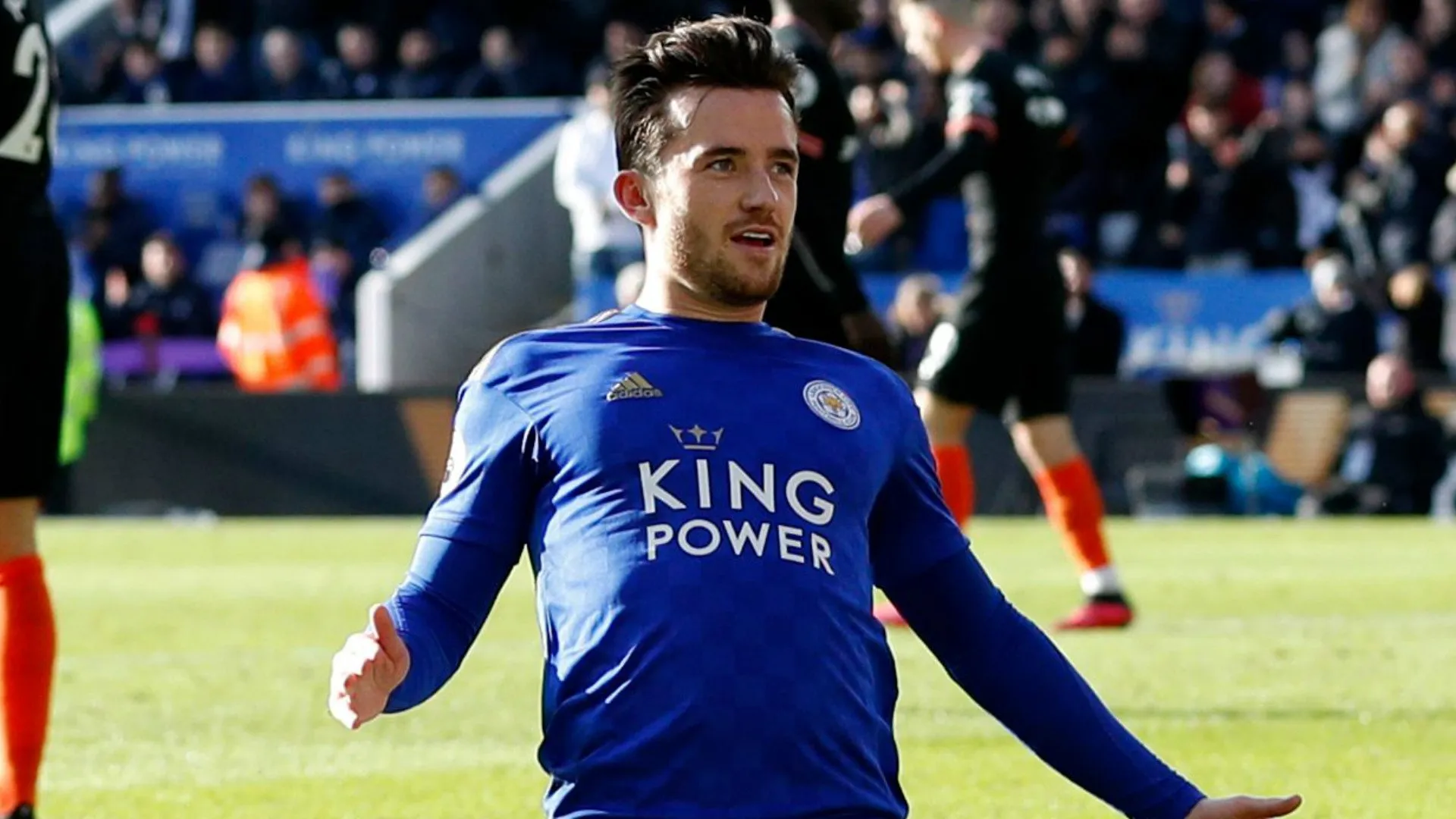 Report: Chelsea plotting £50m move for Leicester City full-back Ben Chilwell - Bóng Đá