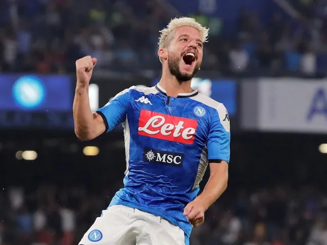 Manchester United 'weighing up Dries Mertens move' - Bóng Đá