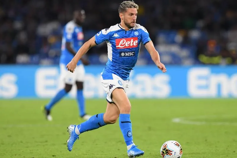 Manchester United 'weighing up Dries Mertens move' - Bóng Đá