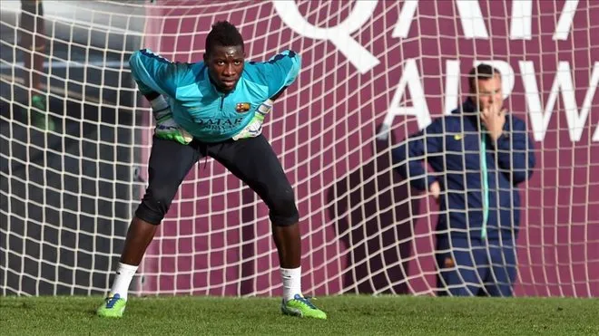 Ajax 'put £35m price tag on Barcelona, Chelsea target Andre Onana' - Bóng Đá