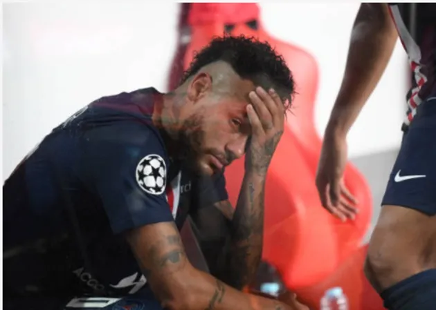 In pictures: Neymar's disappointment - Bóng Đá