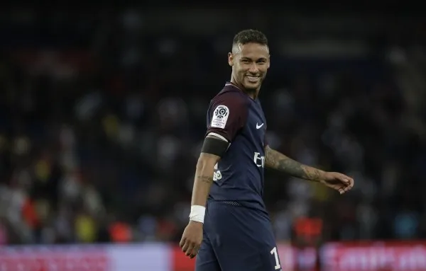 Thăng hoa trước Toulouse, Neymar đã xem PSG là 