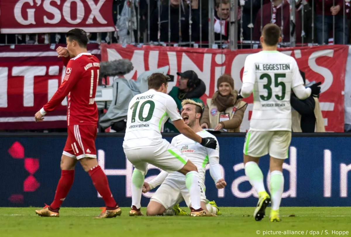 Bayern 4-2 Bremen - Bóng Đá