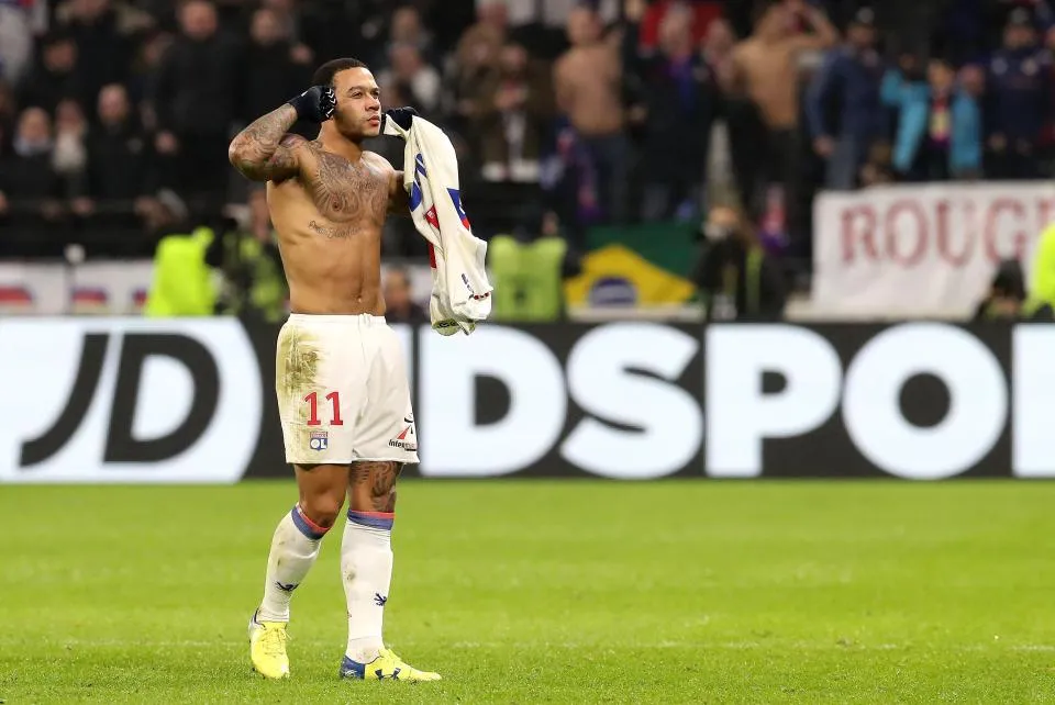 CẬN CẢNH: Mbappe thương tích đầy mình sau trận thua Lyon - Bóng Đá