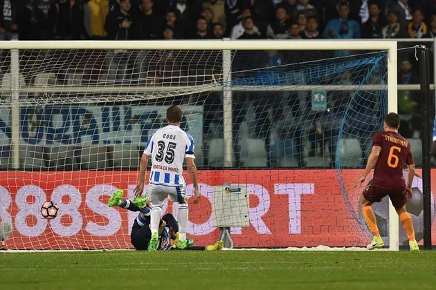 Salah nổ súng, đẩy Pescara gần hơn đến Serie B - Bóng Đá