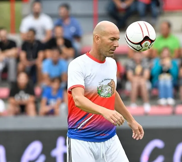 Zidane và thế hệ 98 lừng danh hội ngộ  - Bóng Đá