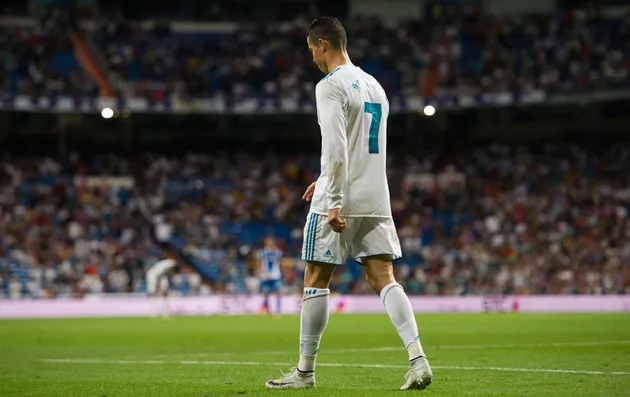 270 phút không ghi bàn, Ronaldo thất vọng tột độ  - Bóng Đá