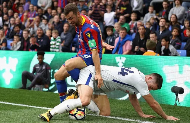 Crystal Palace 2-1 Chelsea: Đại địa chấn - Bóng Đá