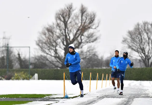 Dào sao Tottenham nghịch tuyết thả ga sau khi hủy diệt Stoke City - Bóng Đá