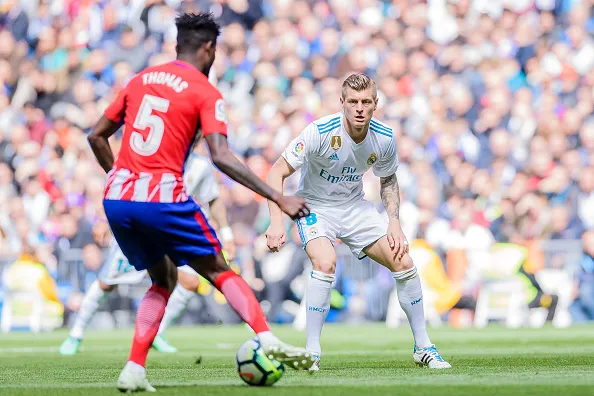 5 cặp đối đầu quyết định derby Madrid: Courtois đụng độ đồng đội cũ - Bóng Đá