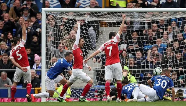 TRỰC TIẾP Everton vs Arsenal: Pháo thủ bị dội một gáo nước lạnh (H1) - Bóng Đá