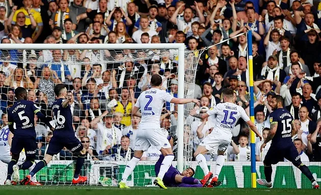 Ngược dòng kinh điển trước Leeds, thầy trò Lampard chỉ cách Premier League một bước chân - Bóng Đá