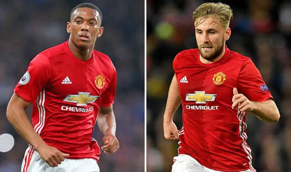 martial and shaw miss - Bóng Đá