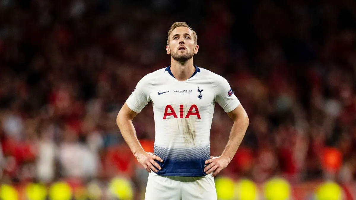 man utd fans react to kane's value - Bóng Đá