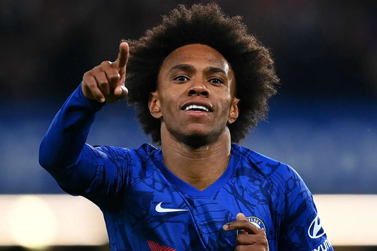 Tottenham needs to sell players to grab Willian  - Bóng Đá